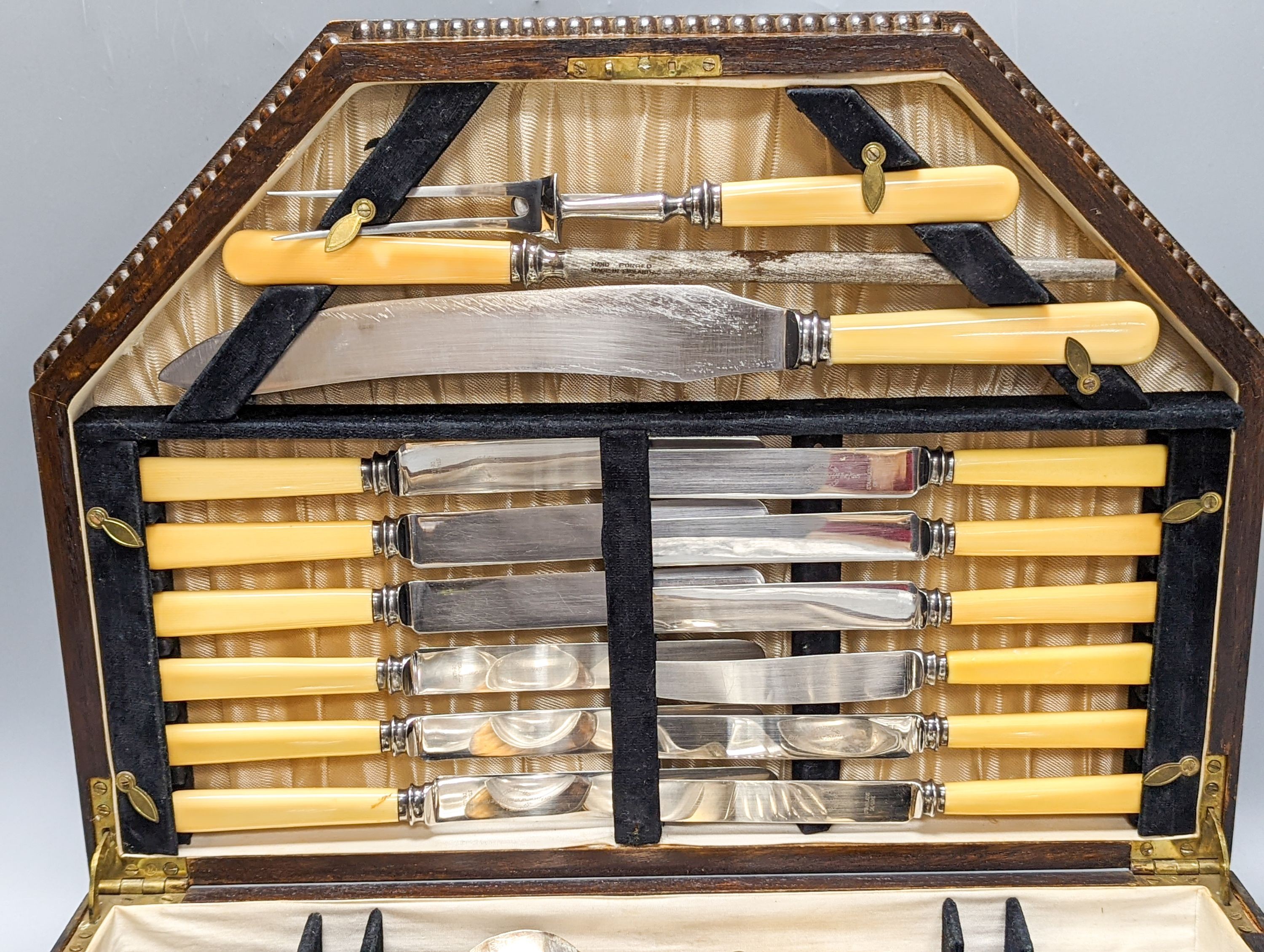 An oak cased canteen of mixed plated flatware together with other plated wares including 2 cased sets